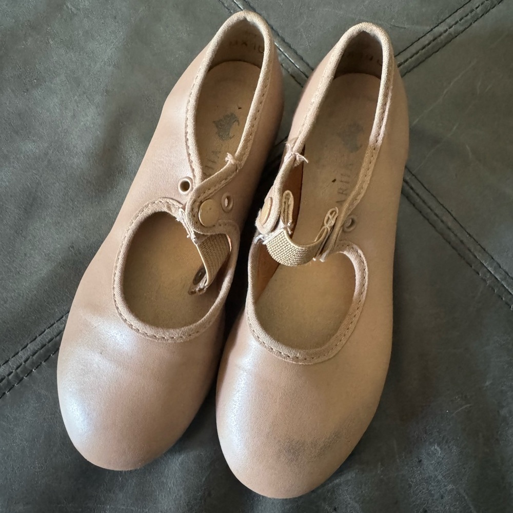 Mariia Tan Tap Shoes